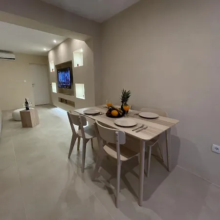 Διαμέρισμα Cozy Matijas With Private Parking And Terrace Σπλιτ