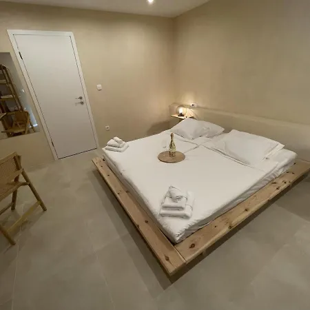 Cozy Matijas With Private Parking And Terrace * Split